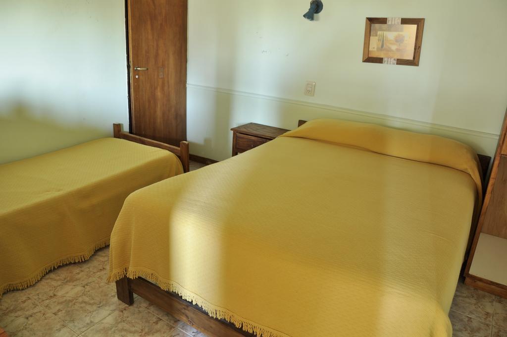 Hostal Posta Del Atuel Хенераль-Альвеар Номер фото